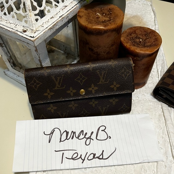 Louis Vuitton Vintage Long Wallet - Picture 4 of 16